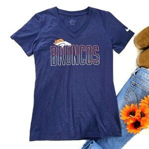 Nike Women's Denver Broncos T-Shirt Size Small Navy Blue Orange NFL Football Tee